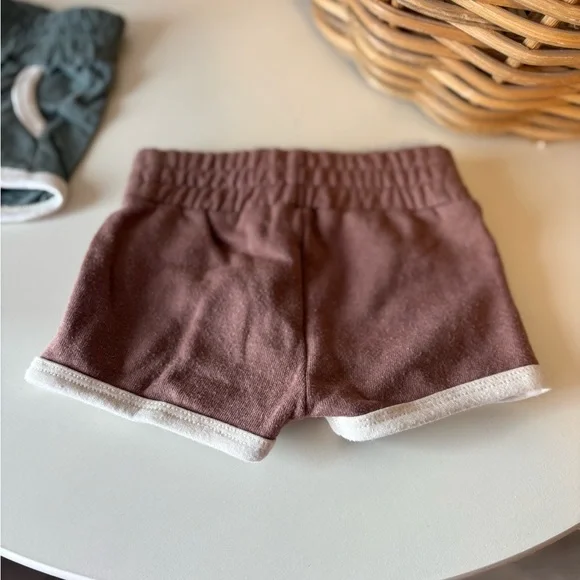 (2) Childhoods Clothing Retro shorts bundle of 2 / 12-18M - Picture 5 of 10